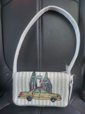 Beaded Taxi NY New York City  Cityscape Mini Shoulder Bag - NWT